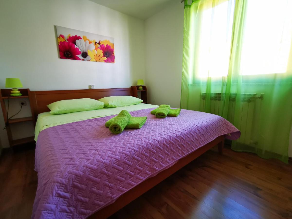 Apartments Medusa Ровинь Экстерьер фото