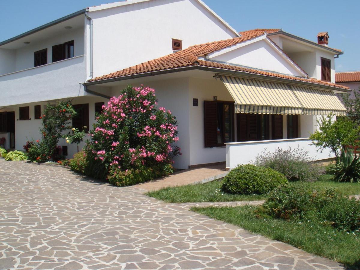 Apartments Medusa Ровинь Экстерьер фото
