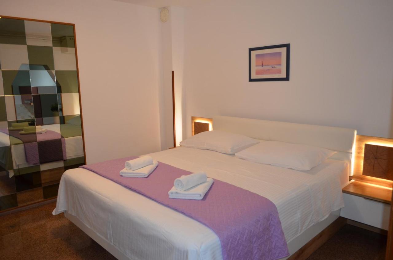 Apartments Medusa Ровинь Экстерьер фото